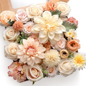 Fiori Artificiali Rose Dorate In Schiuma PE - 25 Pezzi Con Stelo Da 17,8 Cm - Per Bouquet Fai Da Te, Centrotavola, Decorazioni Nozze