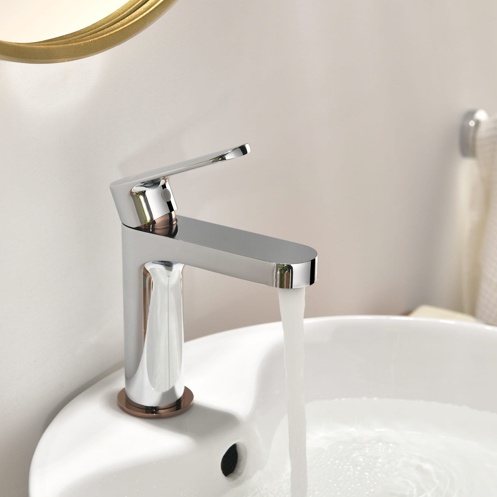 Rubinetto Per Lavabo Bagno Con Miscelatore Monocomando In Ottone Cromato Design Moderno Regolazione Caldo Freddo Rubinetteria Design Moderno Argento 87749074