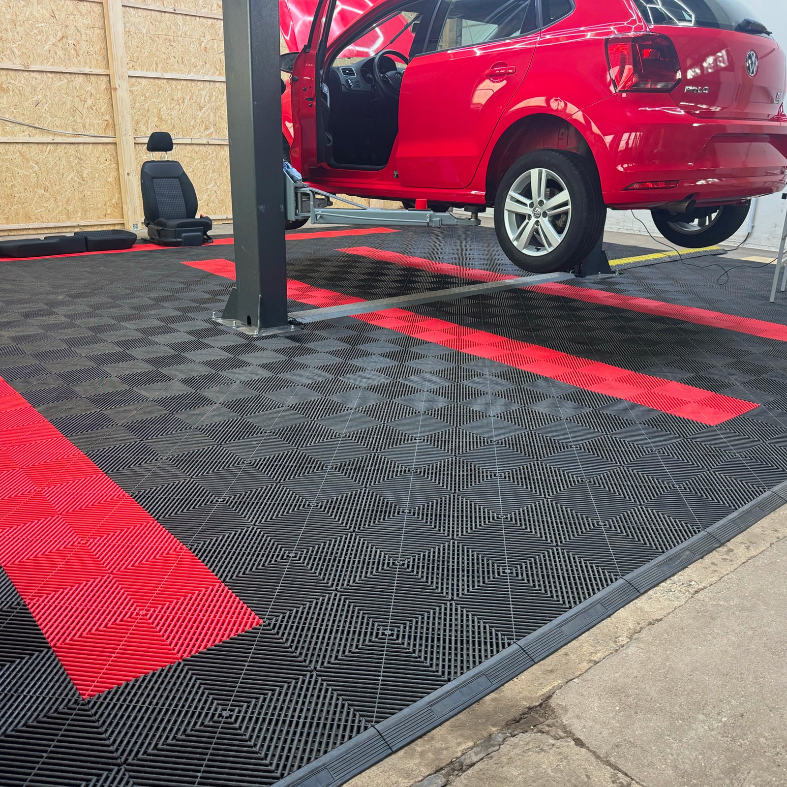 Lot de 1 m² - MOSAIK AERO Dalles clipsables ajourées pour Garage-Atelier-Showroom - Noir - 8