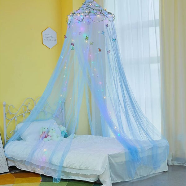 Ozdobna Baldachima na Łóżko ze Zintegrowanymi Światłami LED - Moskitiera / Narzuta z Motywem Motyli i Gwiazd (250x850cm) - Jasnozielona