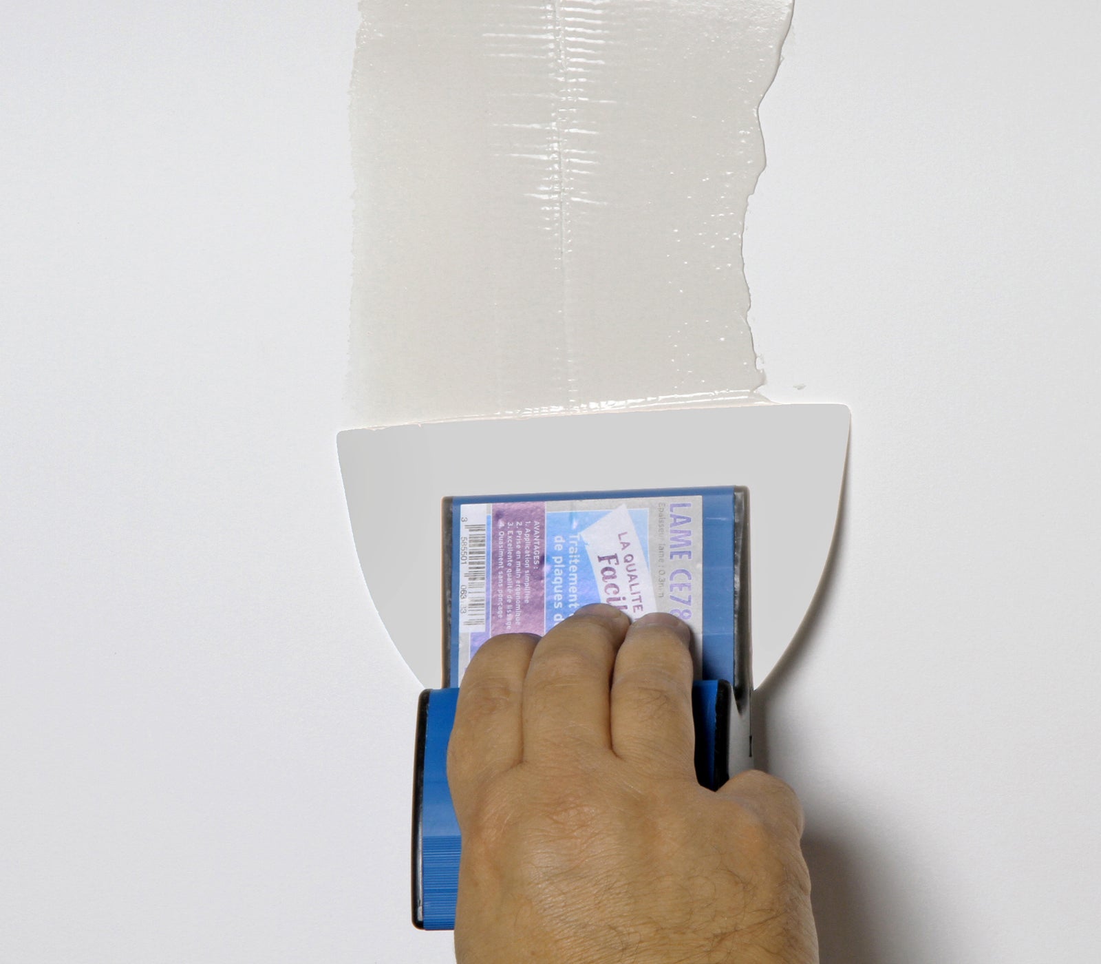 Bande grillagée adhésive Semin pour réaliser les joints des plaques de plâtre en association avec un enduit - 20 m - 4