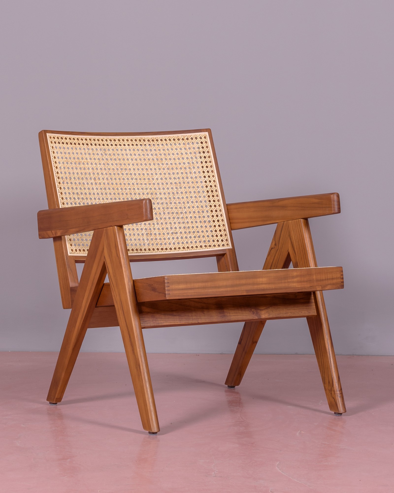 Sillón clásico con reposabrazos en madera de teca y ratán natural - compass - nest dream - teca