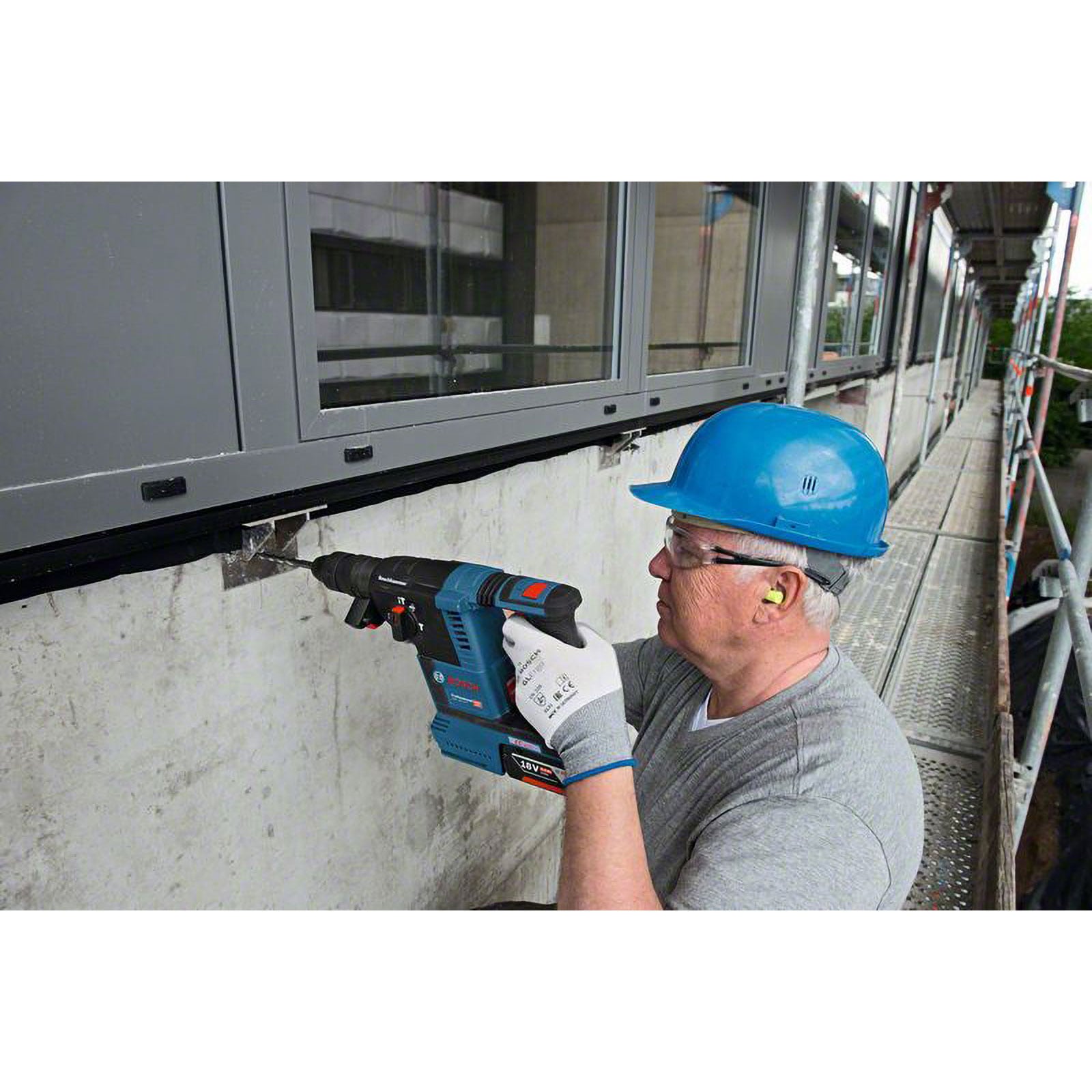 Bosch Akumulatorowa Młotowiertarka GBH 18V-26 F + GDE z SDS plus Solo wraz z odsysaniem pyłu w L-Boxx - 061191000K - 5