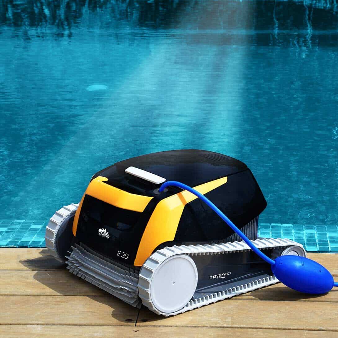 Dolphin e20 PowerStream Nettoyeur de piscine à brossage actif 10m Filtration supérieure - 2