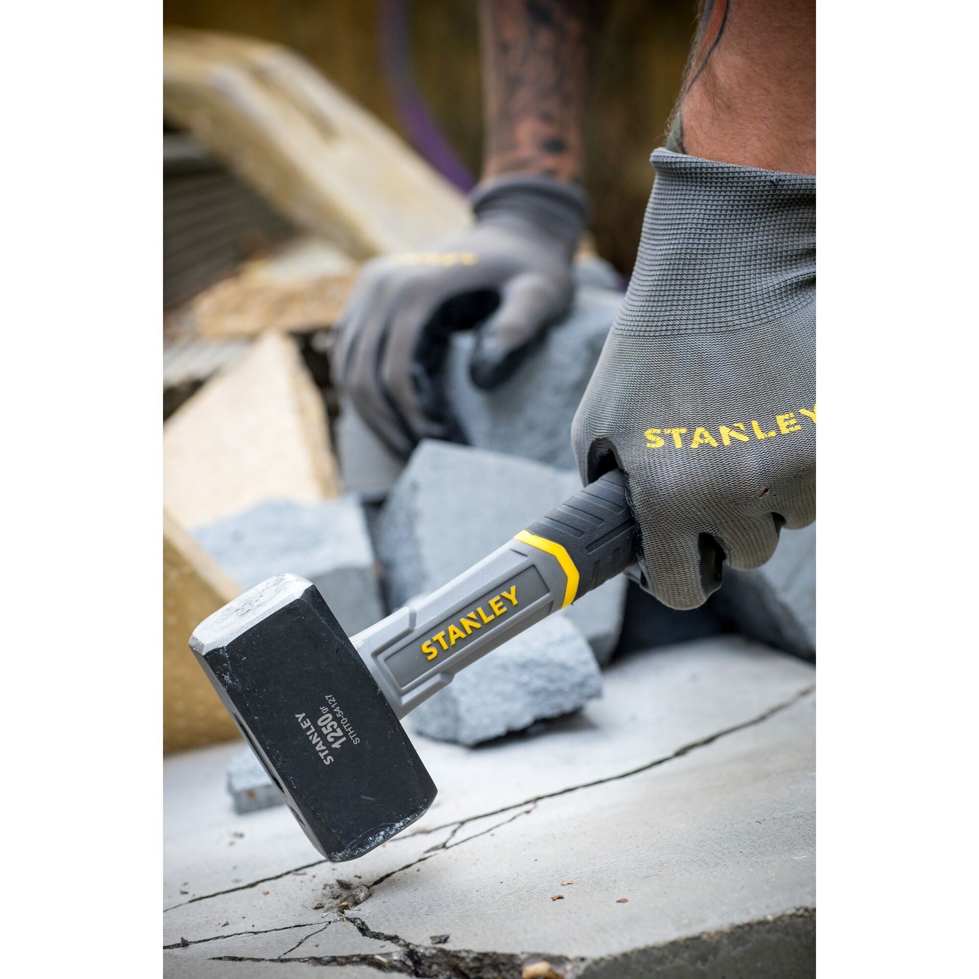 Massette stanley manche fibre de verre 1250 gr - stht0-54127 - 4