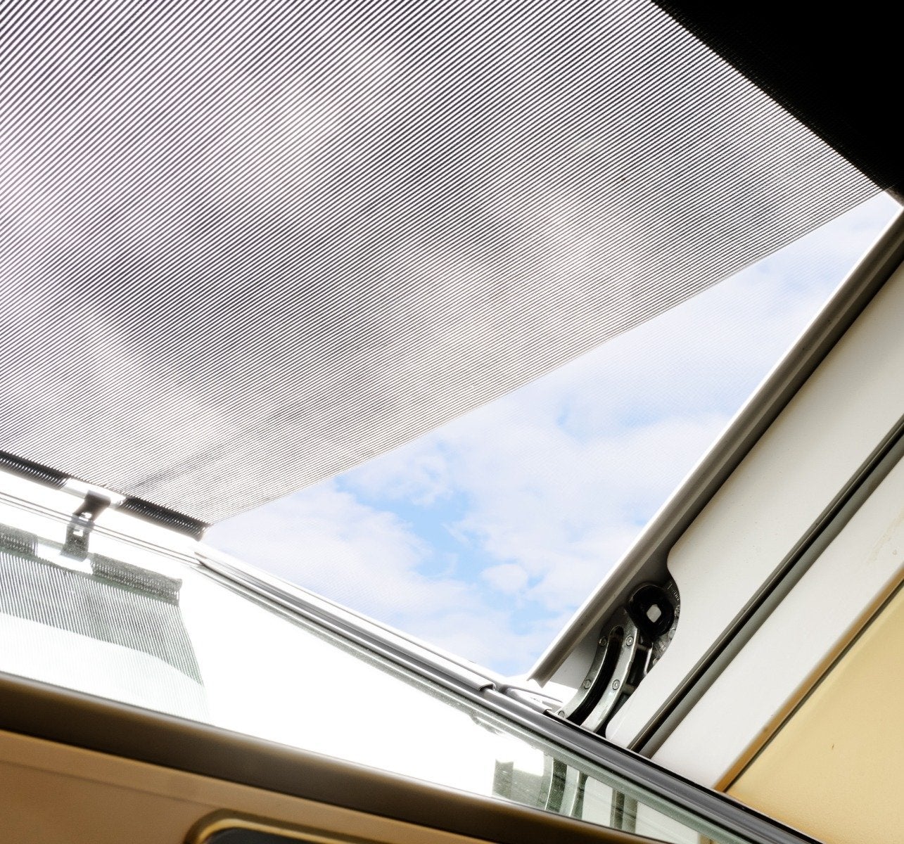 Store extérieur anti-chaleur pare-soleil pour fenêtre de toit – compatible VELUX® 304, M04, 306, M06, 308, M08 - 4