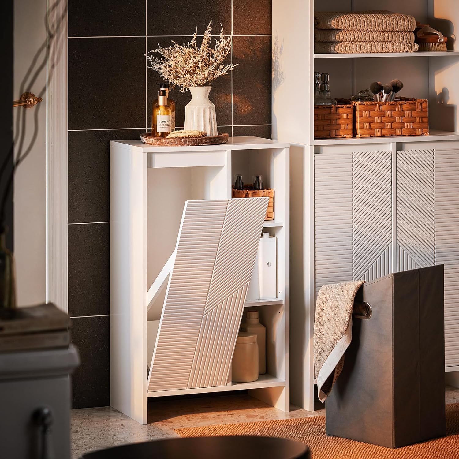 Armoire à Linge SoBuy Meuble Bas Salle De Bain Avec Panier Amovible - Blanc 30x30x97cm