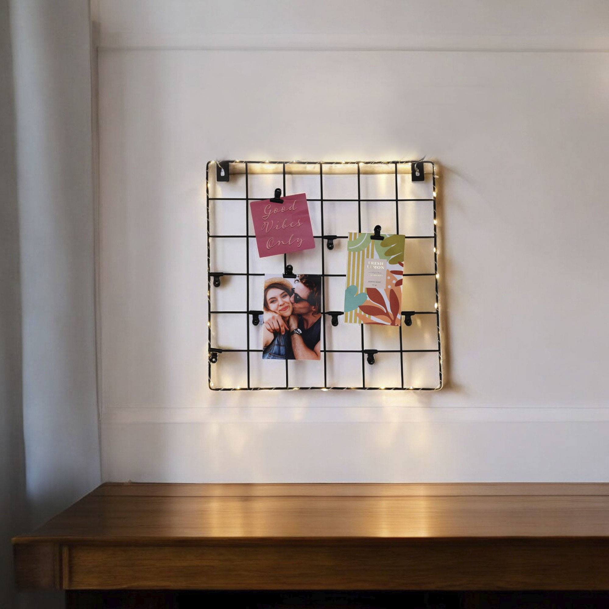 Etagère murale pour tableaux avec LED en métal noir - 3