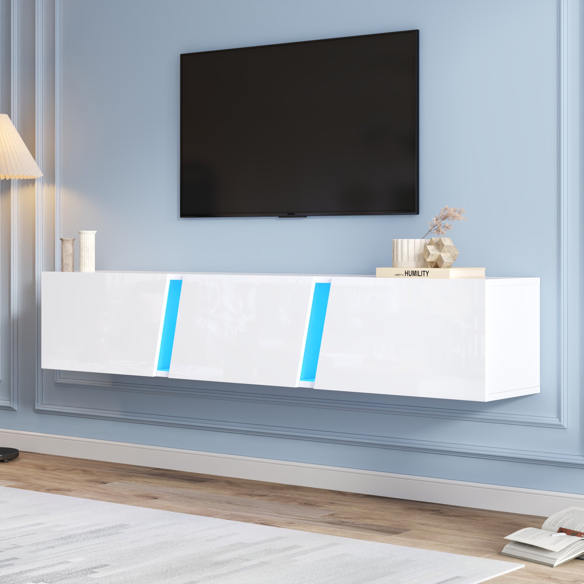 Szafka RTV ścienna z 3 drzwiami do telewizorów 75 cali - 180 x 35 x 30 cm - LED - Płyta wiórowa - Biała