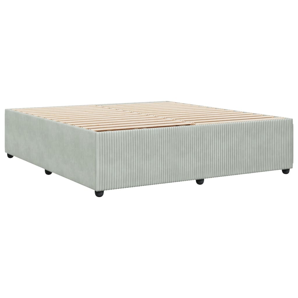 Cadre de lit sans matelas gris clair 200x200 cm velours - 6