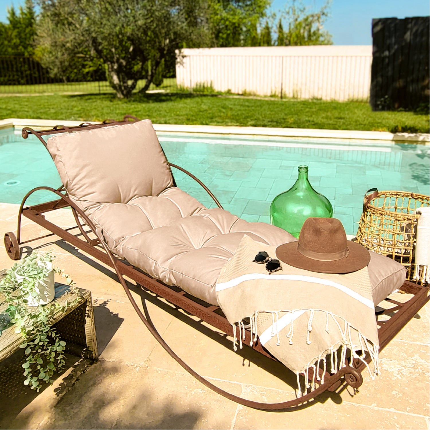 Coussin matelassé pour bain de soleil, transat - 185 x 60 cm - Beige - Linxor - 4