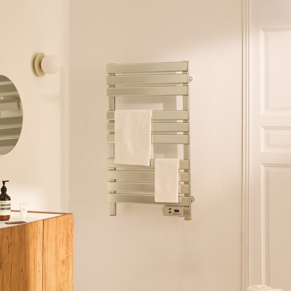 WARM TOWEL - Elektryczny wieszak na ręczniki podłogowy lub ścienny 500W