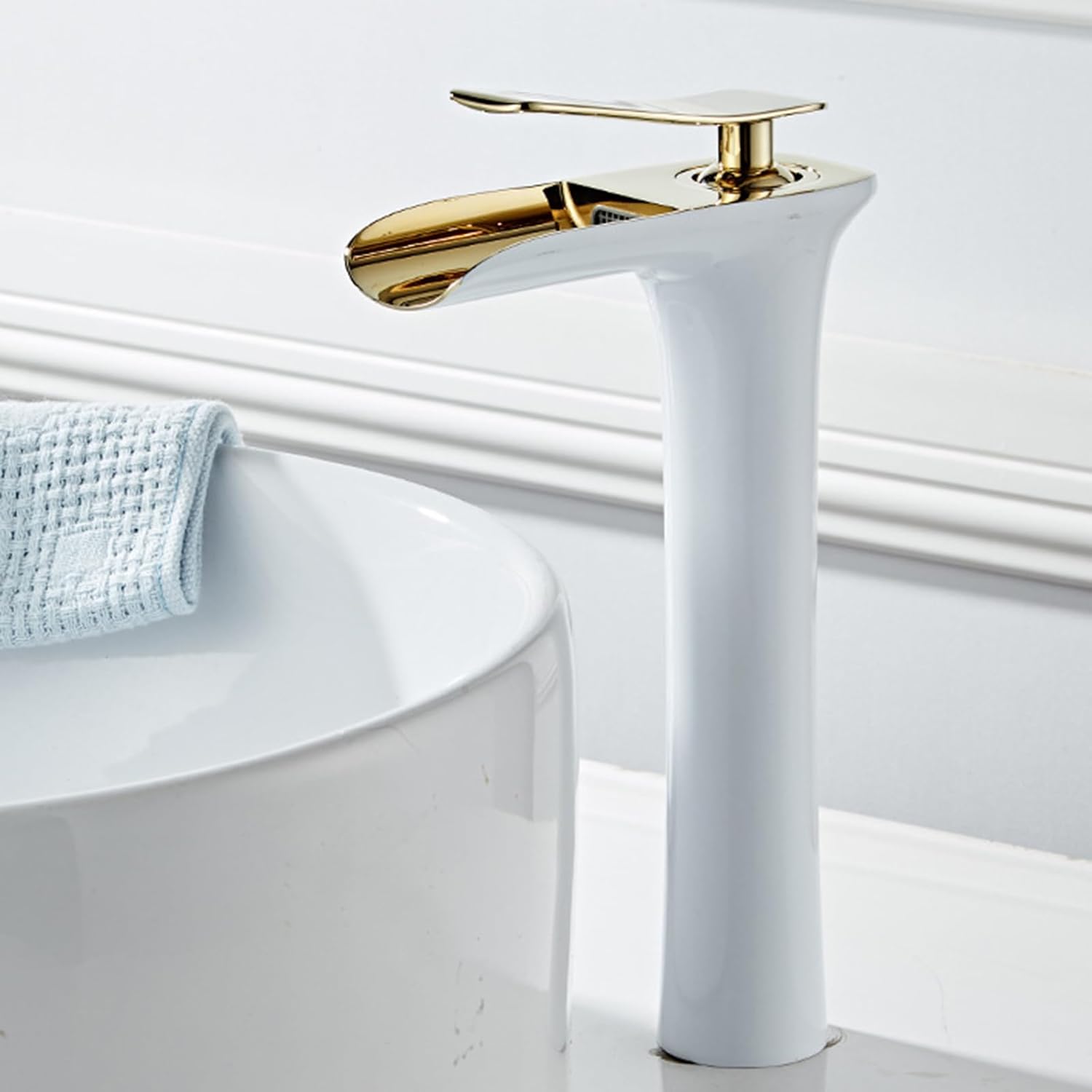Rubinetto Bagno Lavabo Cascata Design Moderno Rubinetto Miscelatore Monocomando per Lavandino Acqua Calda e Fredda Argento