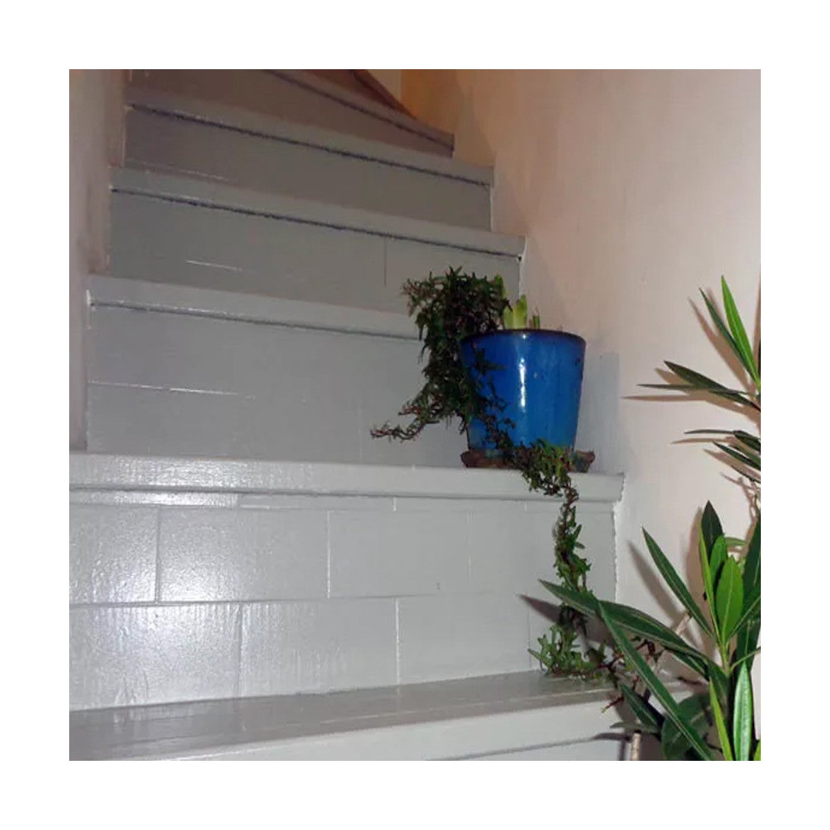 Vernice antiscivolo esterno: per pavimenti e bordo piscina - SOLTHANE - 156 - 6 kg Telegris 2 - RAL 7046 - ARCANE INDUSTRIES - 6