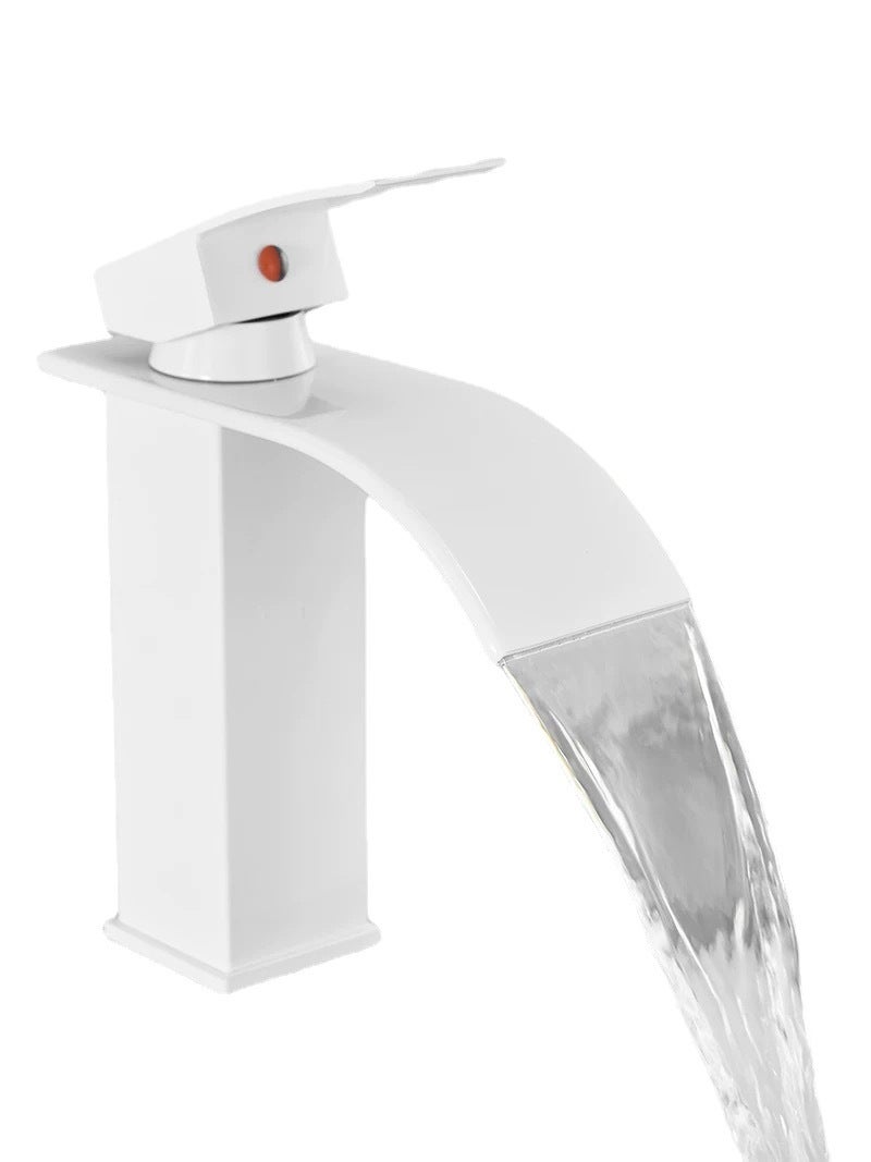 Nowoczesna bateria umywalkowa do łazienki i kuchni efekt kaskady elegancka bateria umywalkowa dostępna bateria mieszająca ciepłą i zimną wodę biała