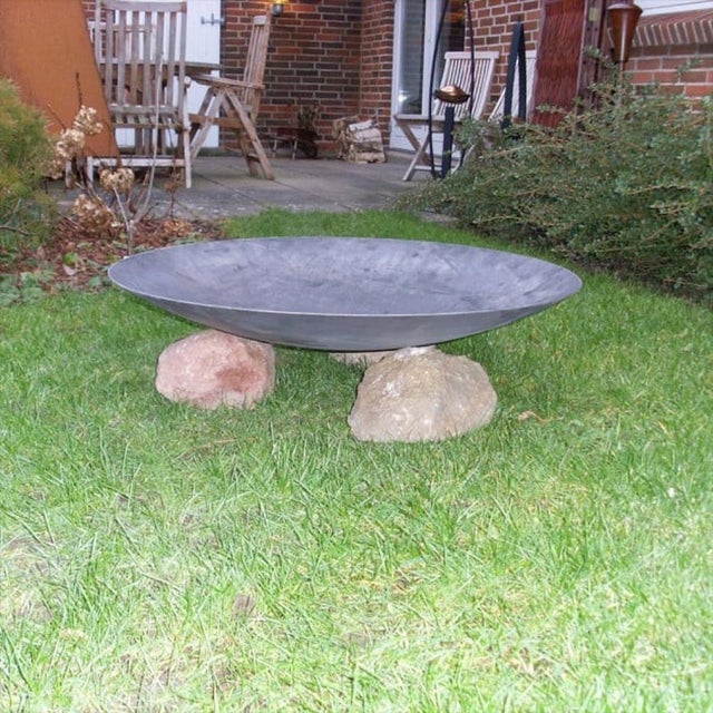 Braciere Rotondo 60 Cm LARS360 - Acciaio Nero, Griglia Legno, Pinza, Portatile Per Giardino E Campeggio