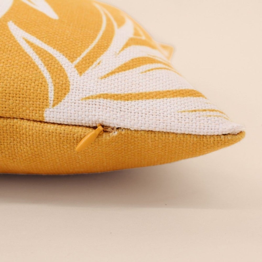 Coussin déperlant & anti uv fleuri jaune 50x30cm - Ornami - 3
