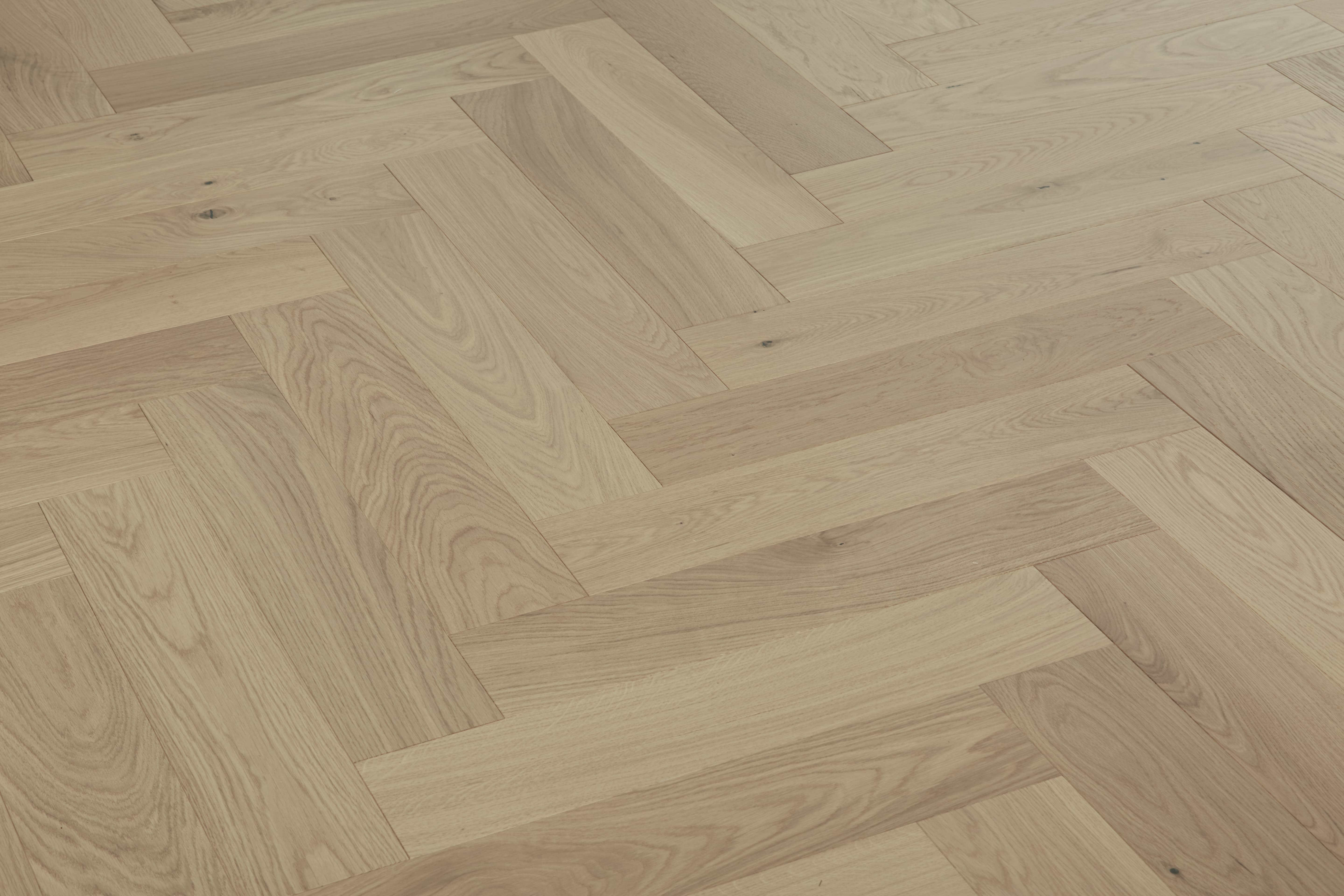 Parquet Contrecollé Baton-Rompu 15/3mm : Ghost Chêne Vernis Mat / PEFC - 8