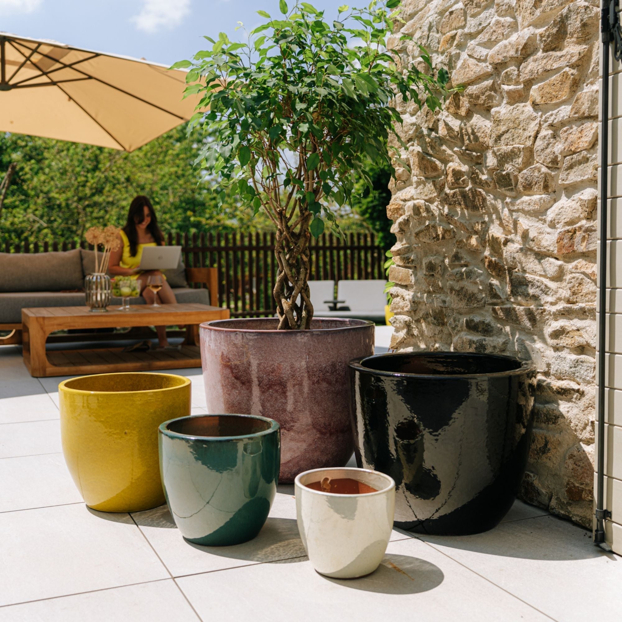 Pot grande taille d'extérieur LANCELOT 36x34cm crème, fait main en terre cuite émaillée, résistant au gel - 4