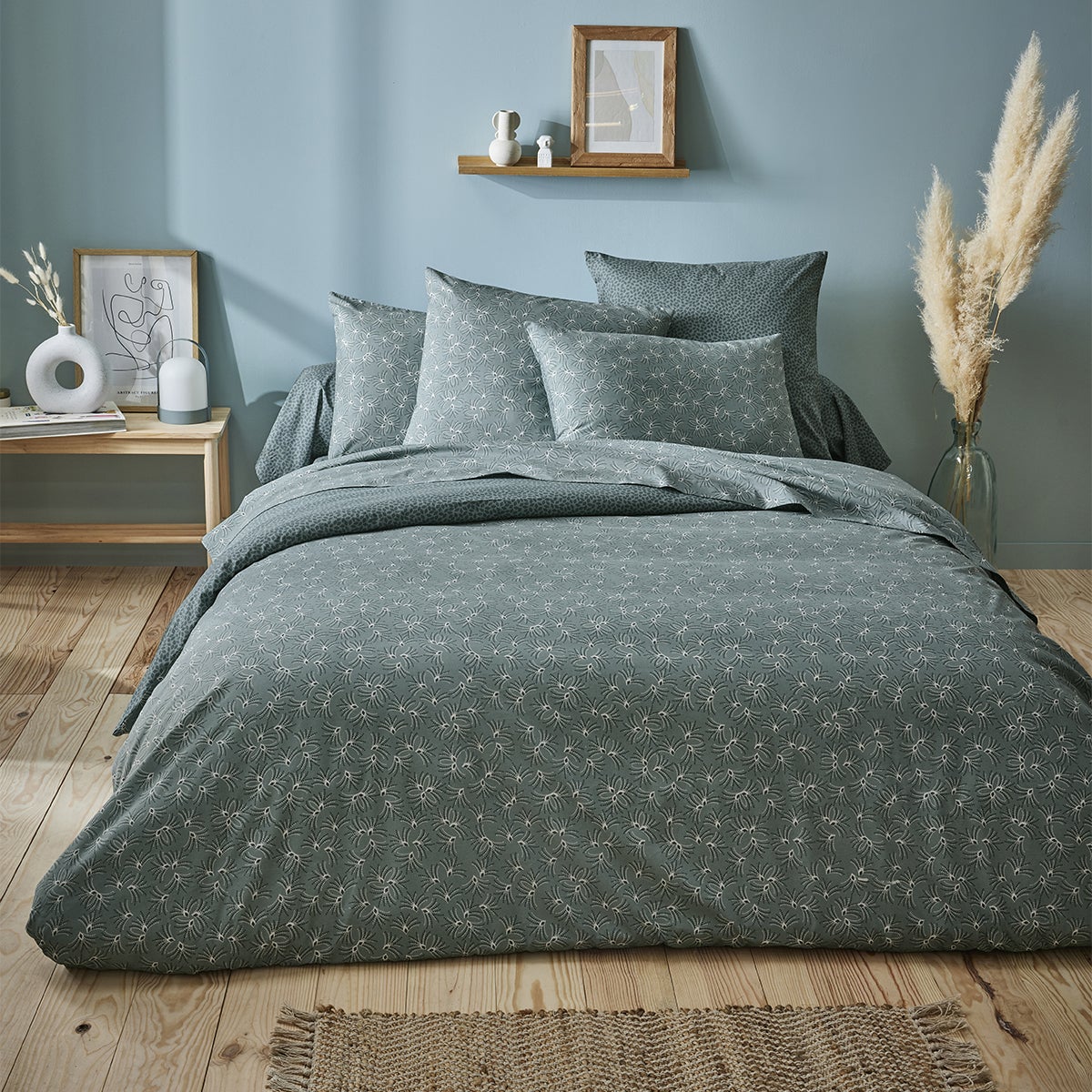 Taie De Traversin En Lyocell Alix - 43 X 185 Cm - Motif Vibrant, Revers Feuillage - Doux, Confortable, Fabriqué En France - Lavable 60°C
