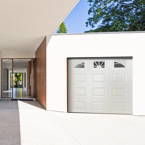 Porte de garage sectionnelle LINE prémontée avec hublots - moteur SOMFY - H.200 x l.240 cm blanc