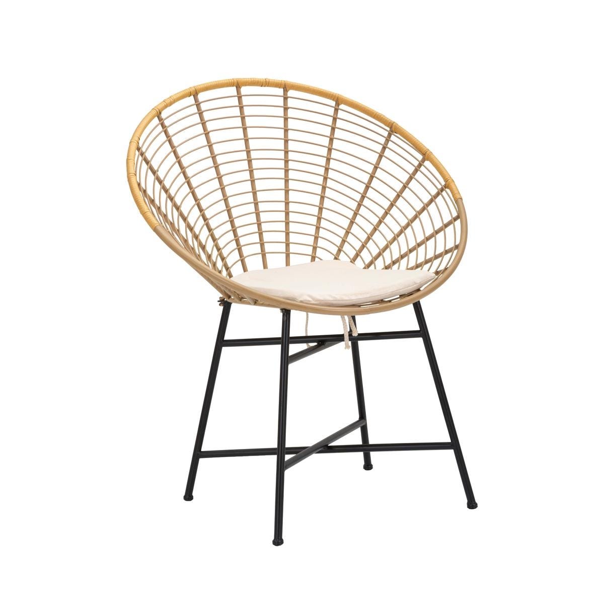 Cadeira em metal e rattan com almofada branca boho chic Panama