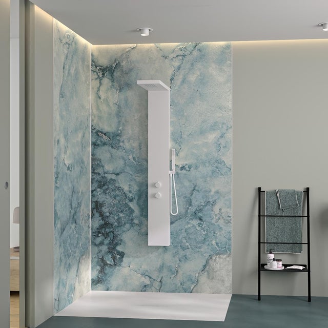 Panneau mural salle de bain hydrofuge multicouche PVC/ALU/PVC KINEDO Kinéwall Design épaisseur 3 mm 100x250 marbre gris bleu