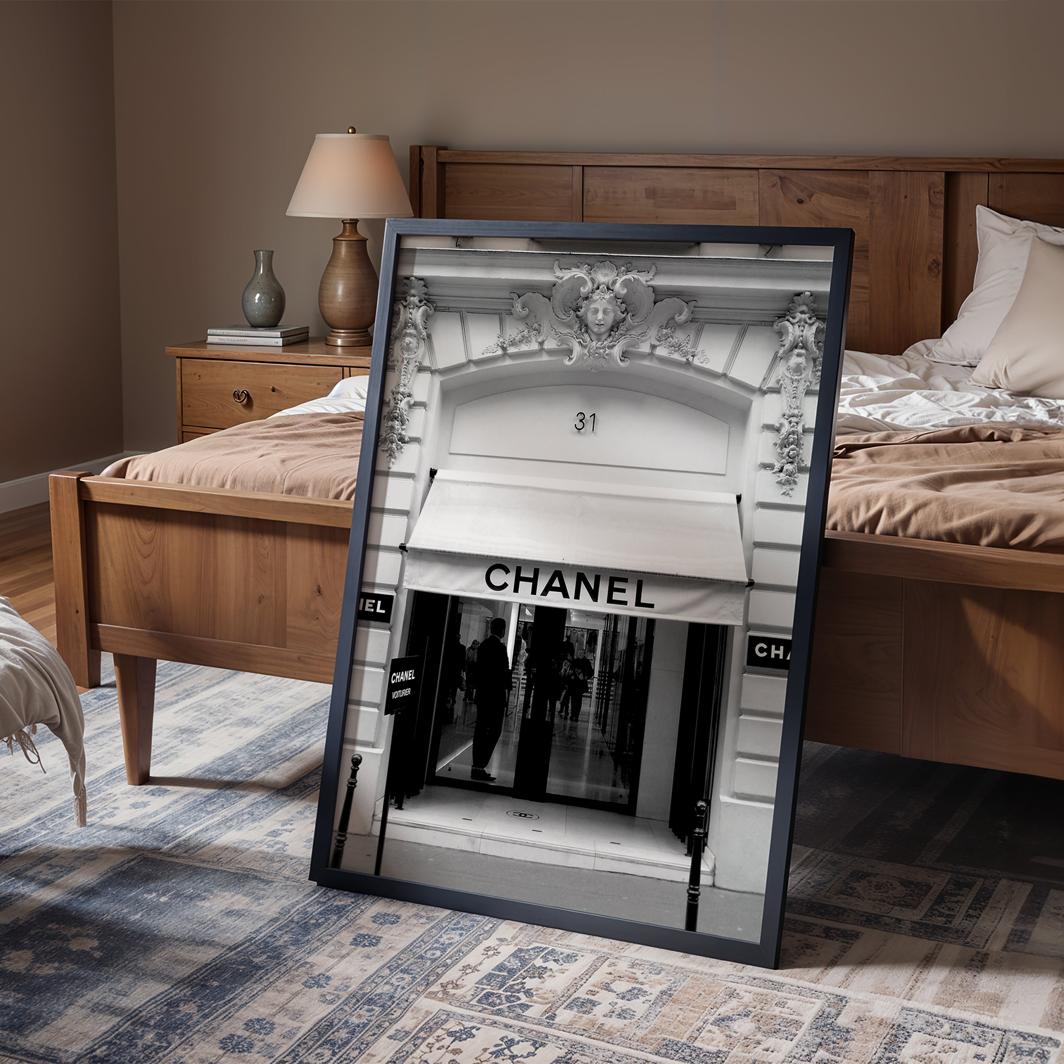 Cuadro Chanel I, marco negro, 50x70 cm - 2