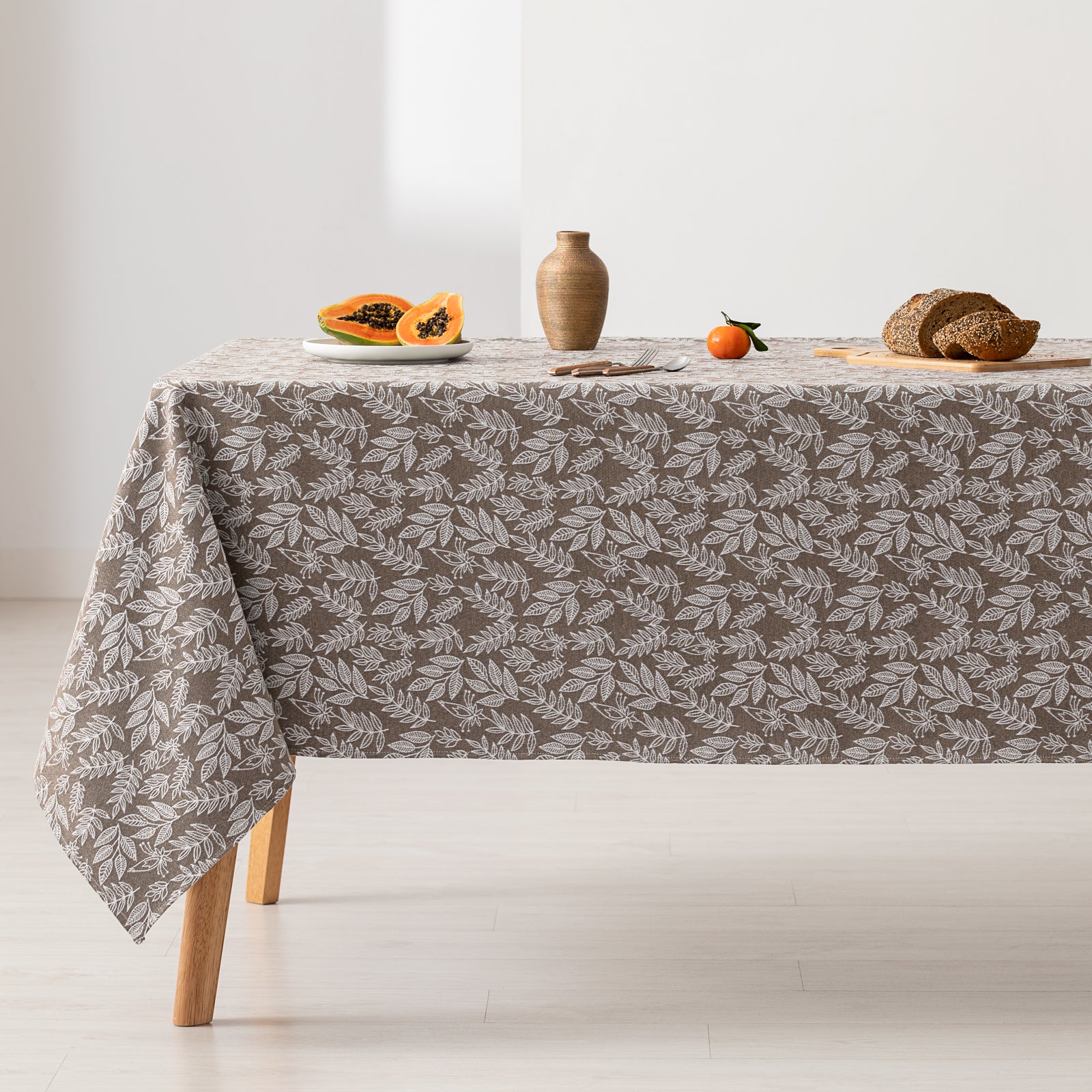 Gualiy - Tovaglia Da Tavolo Rettangolare In PVC 140x200 Cm - Antimacchia, Con Motivo Floreale, Colore Grigio - Per Cucina, Pranzo, Feste, Esterno