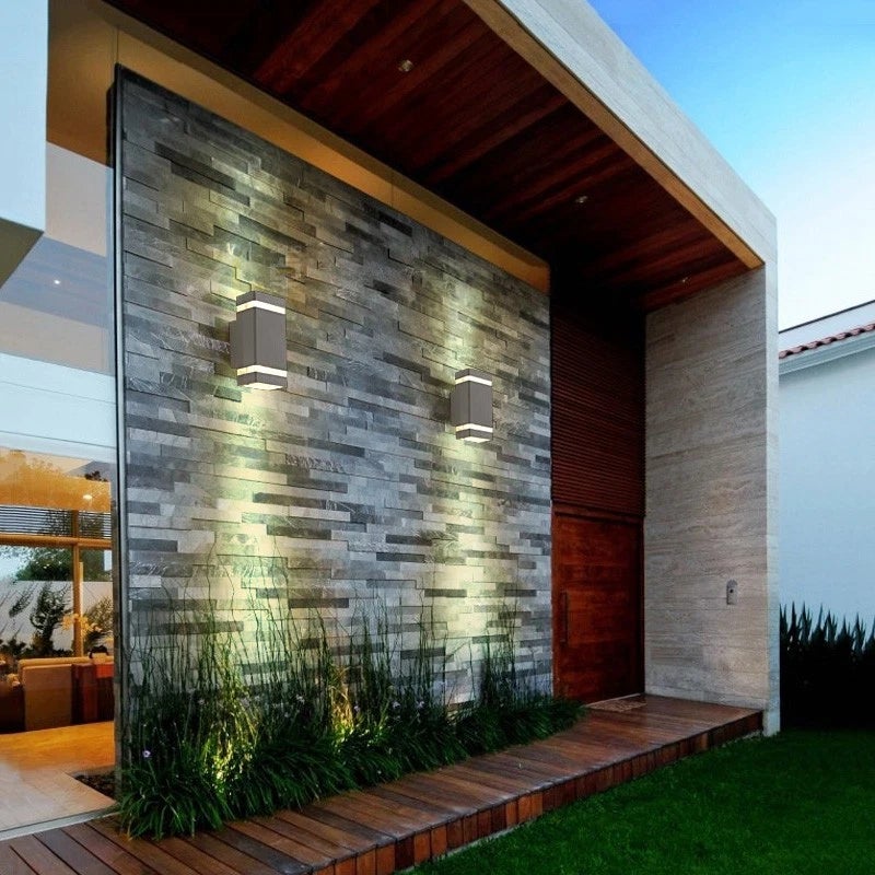 Set di 2 applique da parete moderne per esterni, in alluminio impermeabile, con luce dal basso verso l'alto, per verande e garage, 6000K (24*11cm) - 5