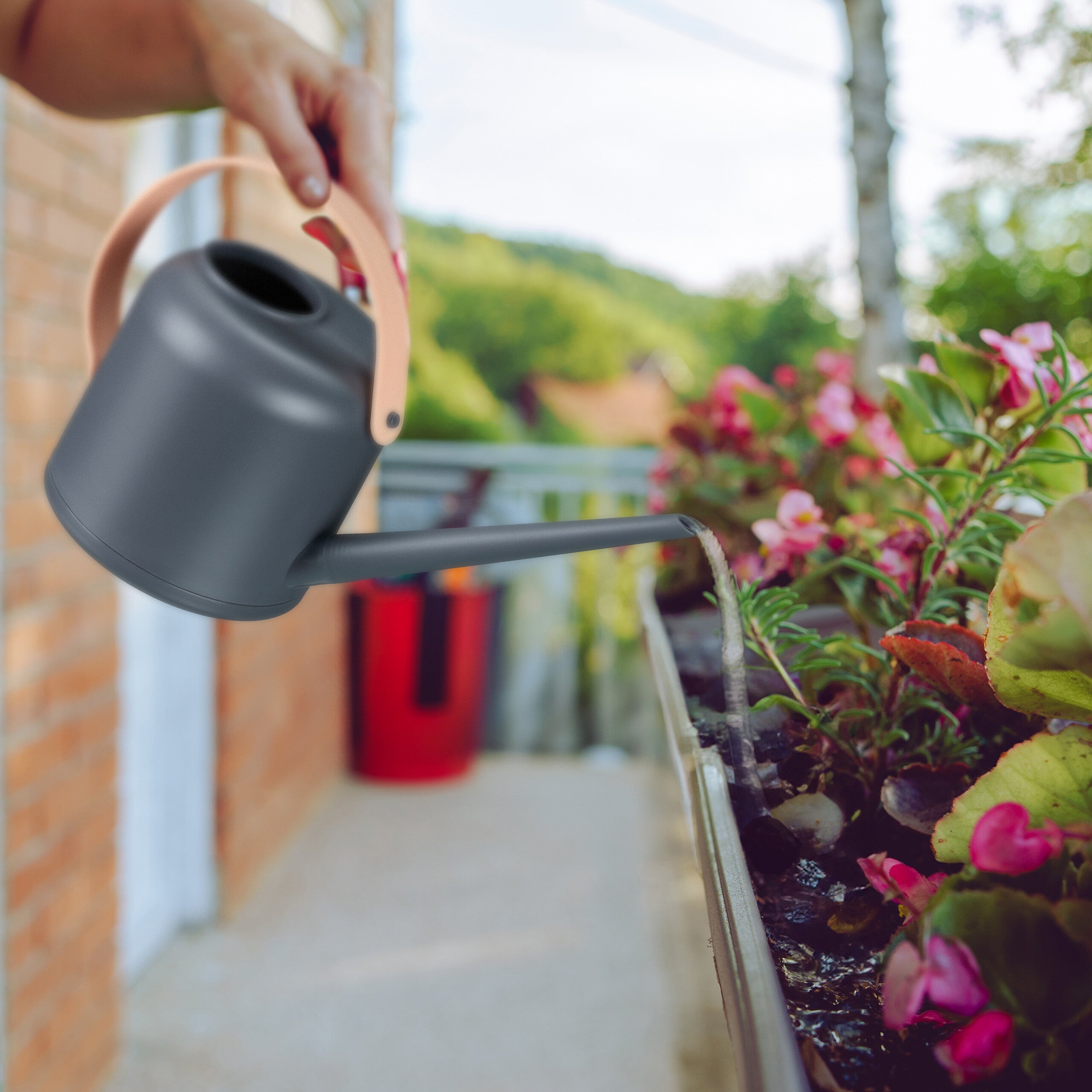 Arrosoir plantes d’intérieur, 1,7 litre, plastique, arroser fleurs, long bec, gris - nature, Relaxdays - 5
