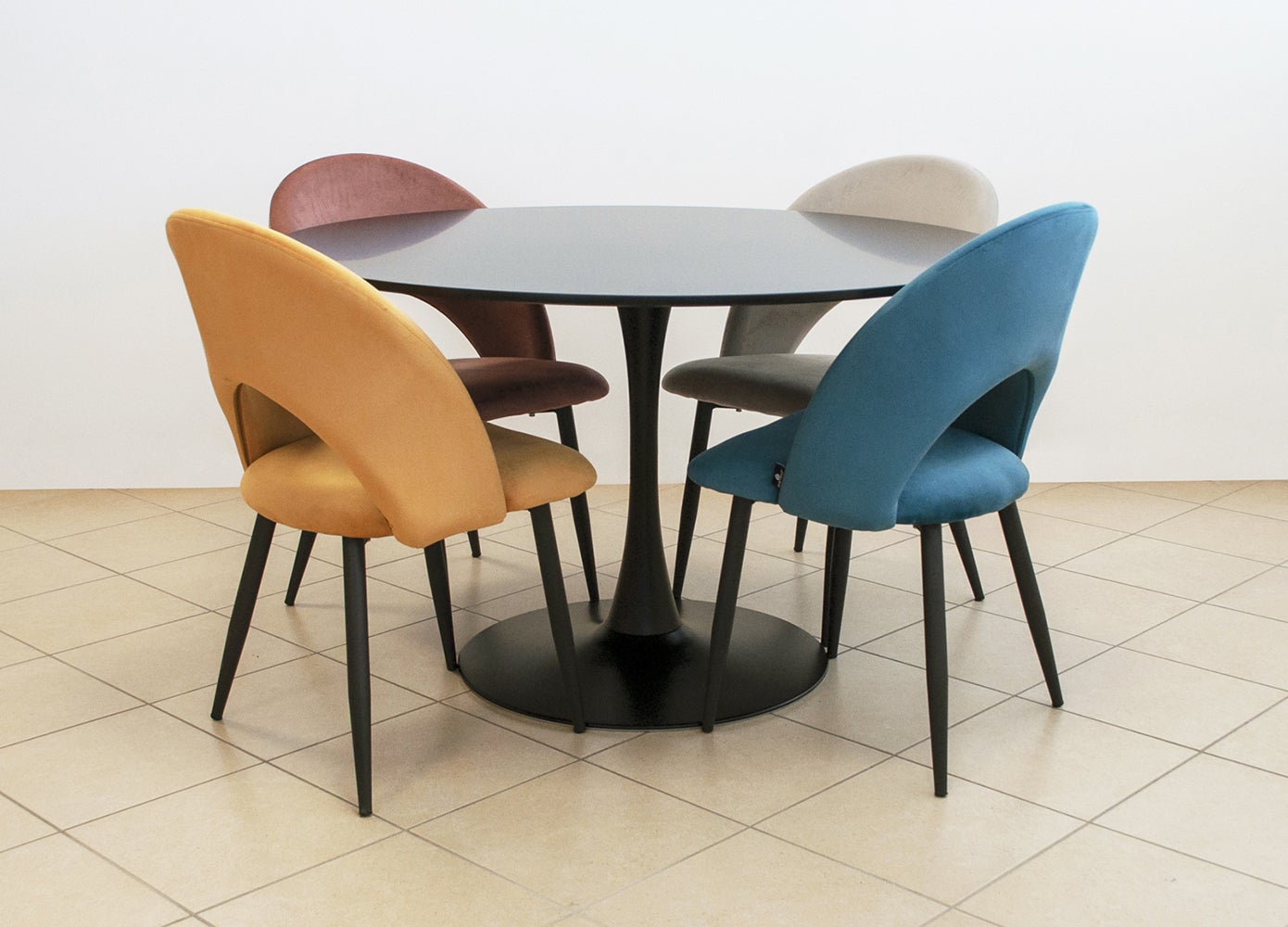 Tavolo rotondo 120 cm, tavolo da pranzo tondo nero Omar