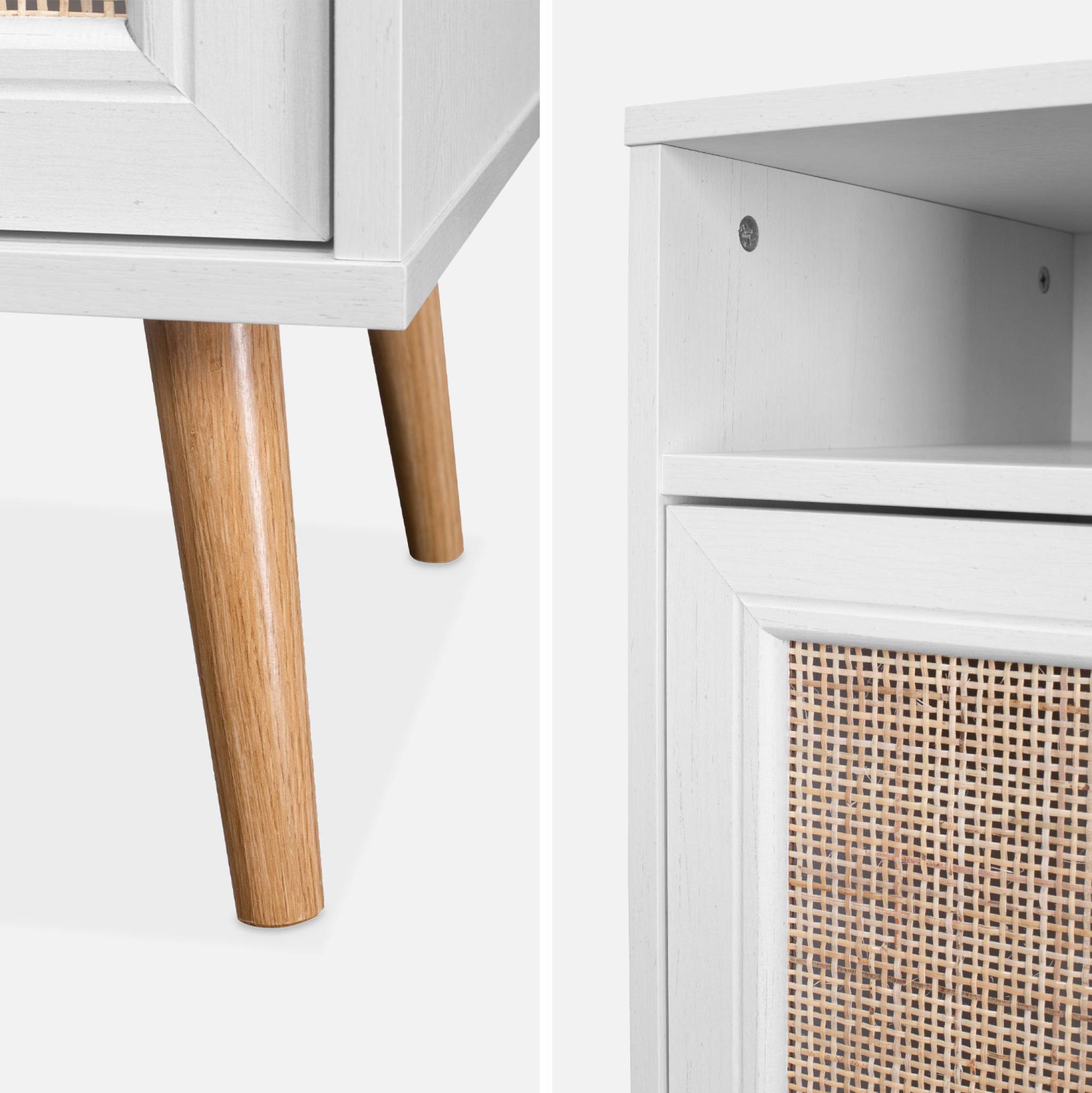 Table de chevet décor bois blanc en cannage - Bohème - 40x39x70cm. blanc - 2 niveaux - 1 porte - 1 espace de rangement - pieds scandinaves - 7