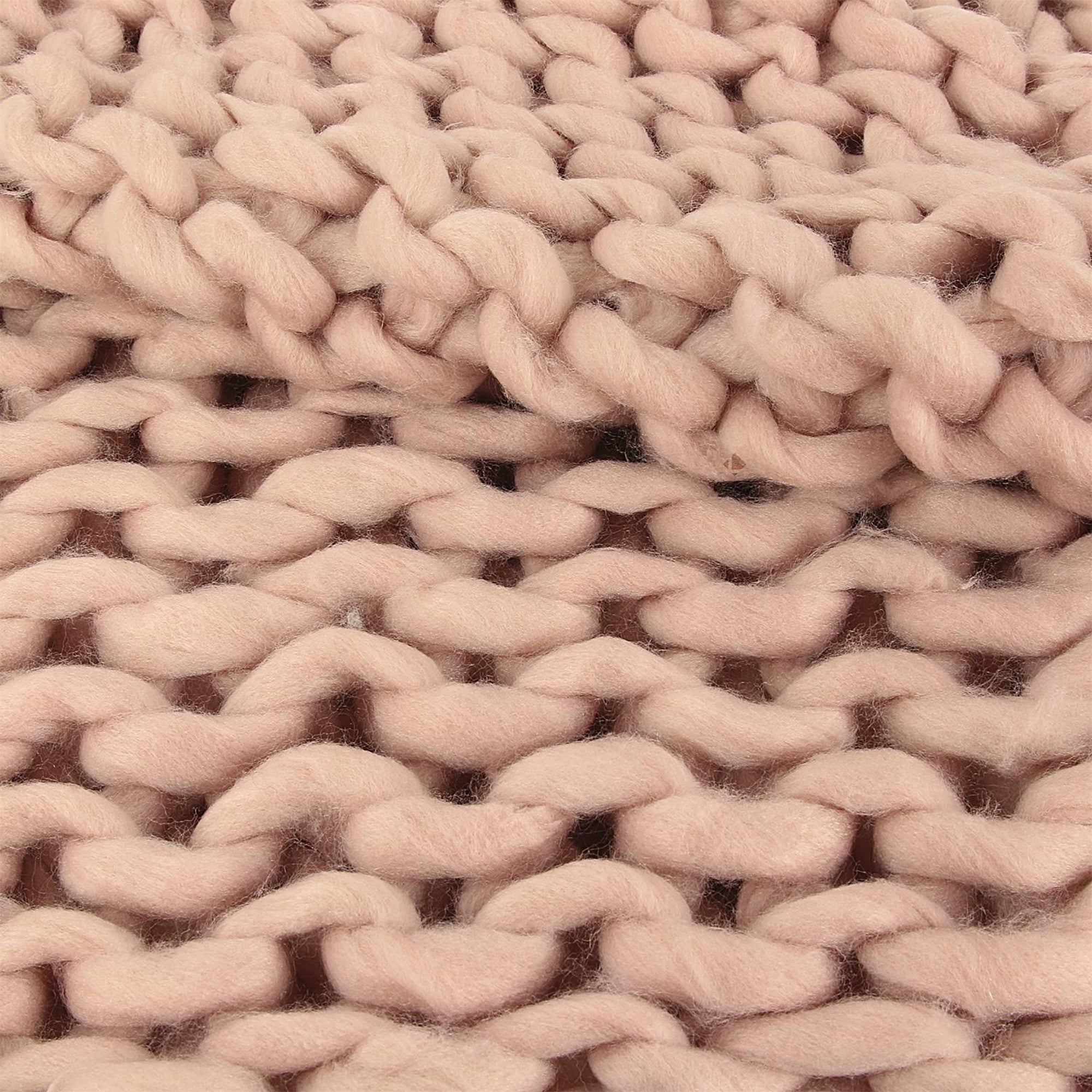 Plaid tricoté grosse maille 120x150 cm CHUNKY Rose - 3