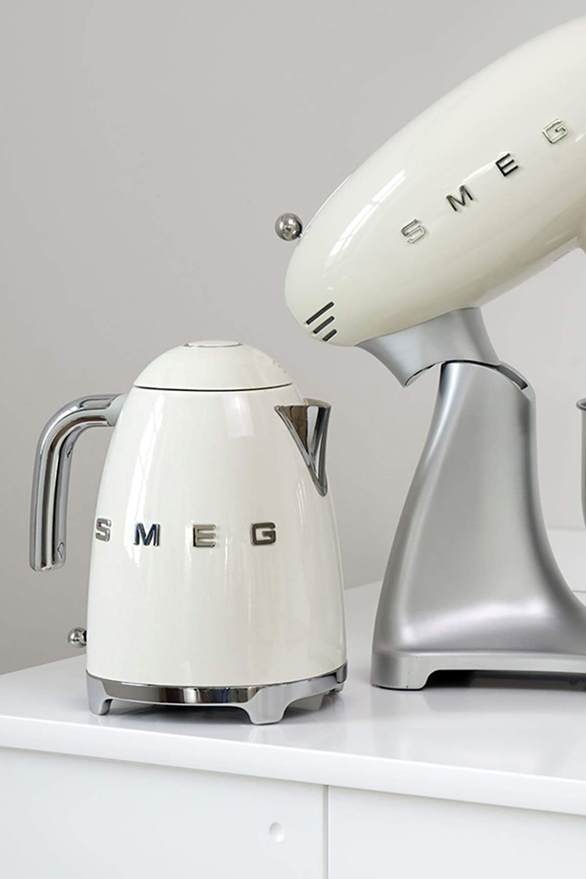 SMEG Bollitore Elettrico KLF03WHEU, 7 Cups, bianco - 5