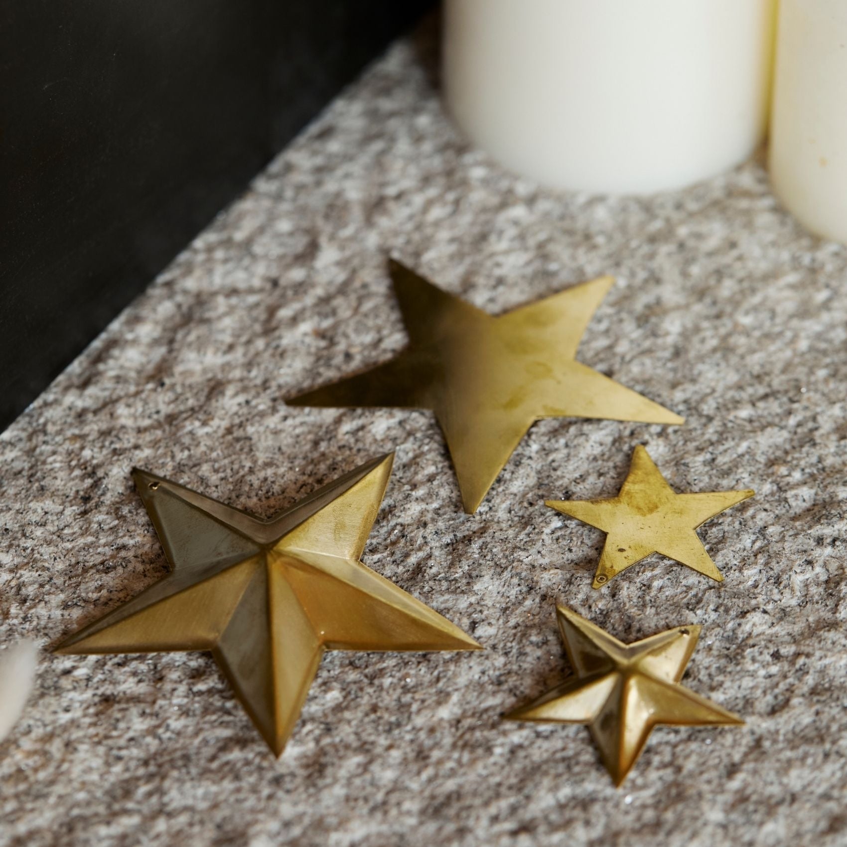 Déco étoile en relief laiton - Doré Mat - 10 cm - Métal - 3