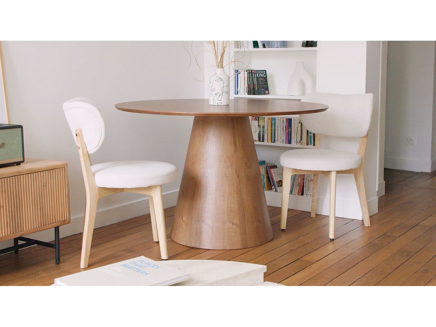 Stół do jadalni okrągły dla 4 osób z dębową okleiną - Naturalny jasny - ANTALIZA - 2