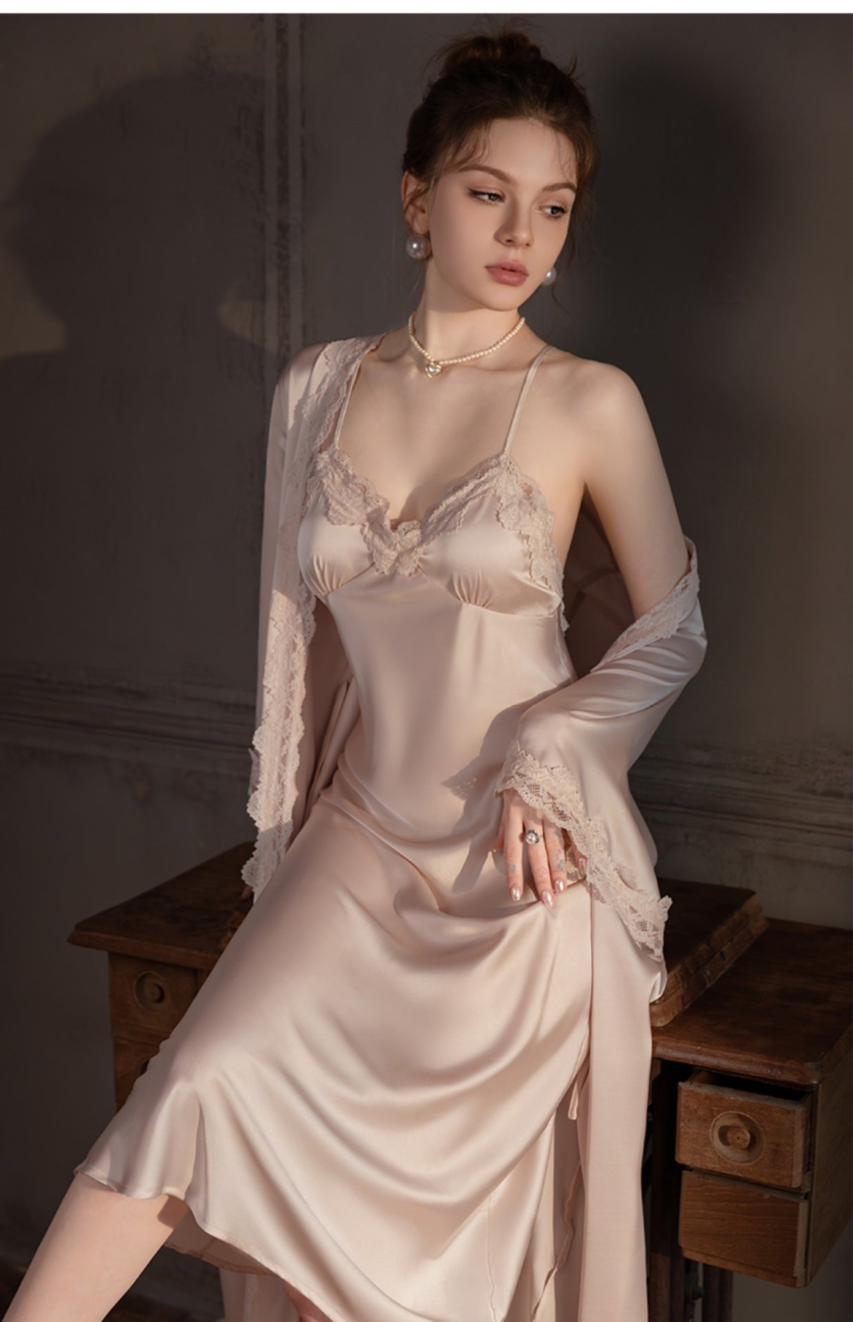 Peignoir de bain kimono en satin et soie pour femme - 4