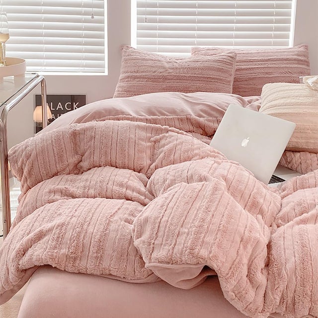 Housse de Couette Peluche 220x240 Rose + 2 Taies 65x65cm