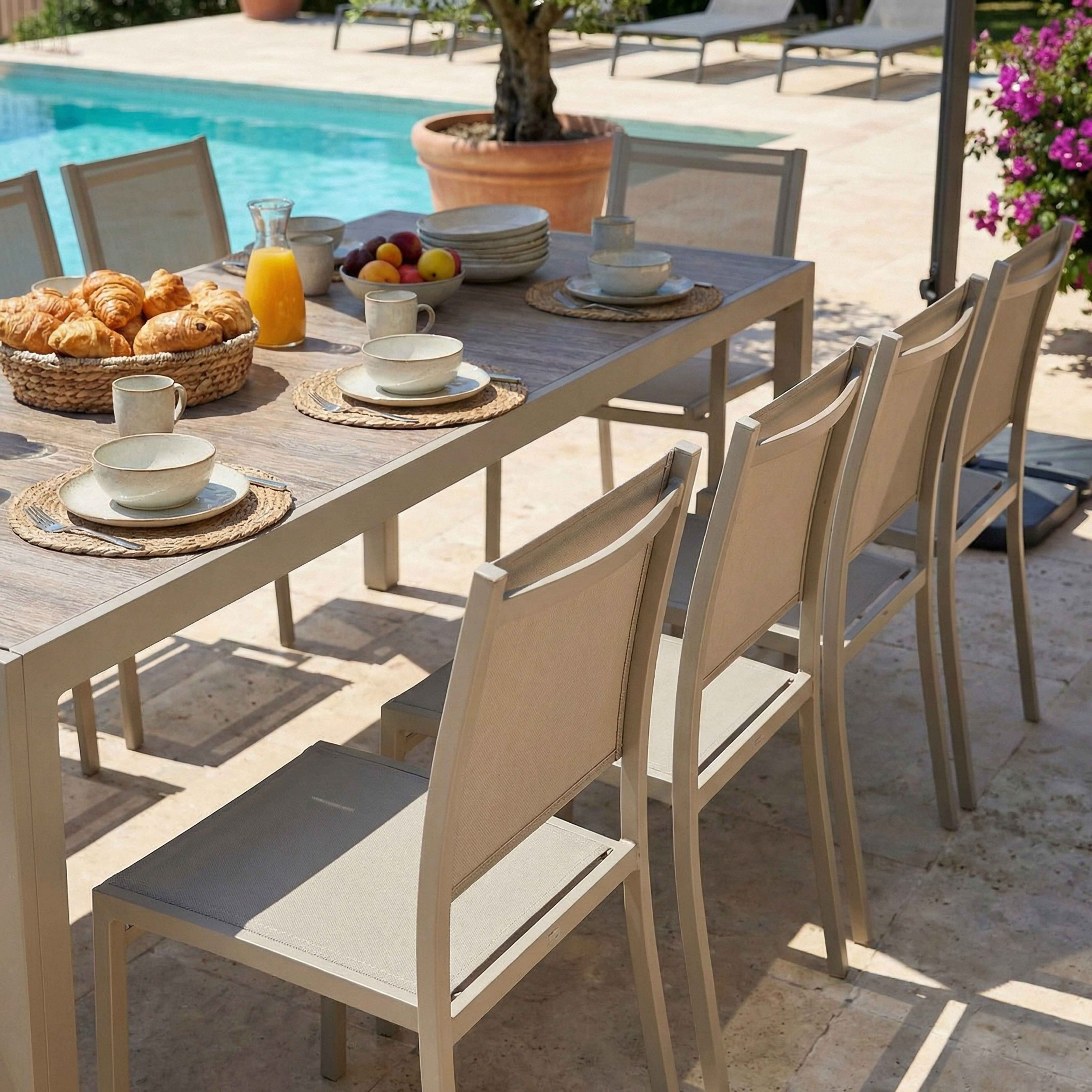 Table de jardin céramique effet bois 206 cm et 10 chaises crème , Tivoli - Oviala - 3