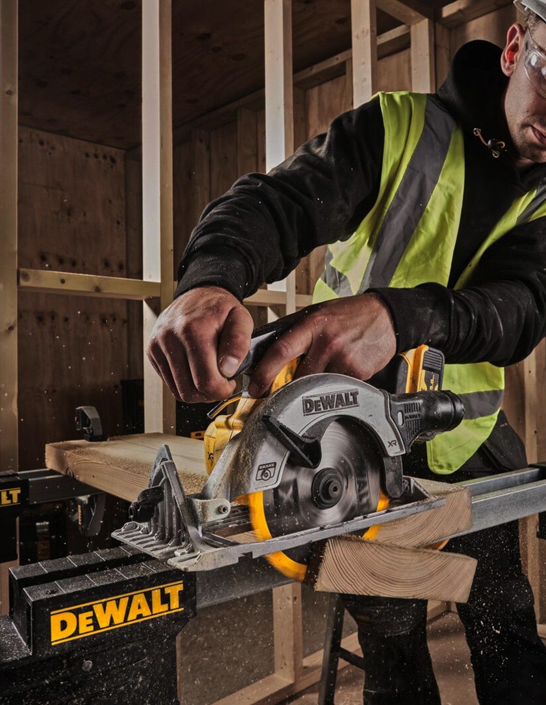 DEWALT. PILARKA TARCZ. 18V 165mm DCS565N - 4