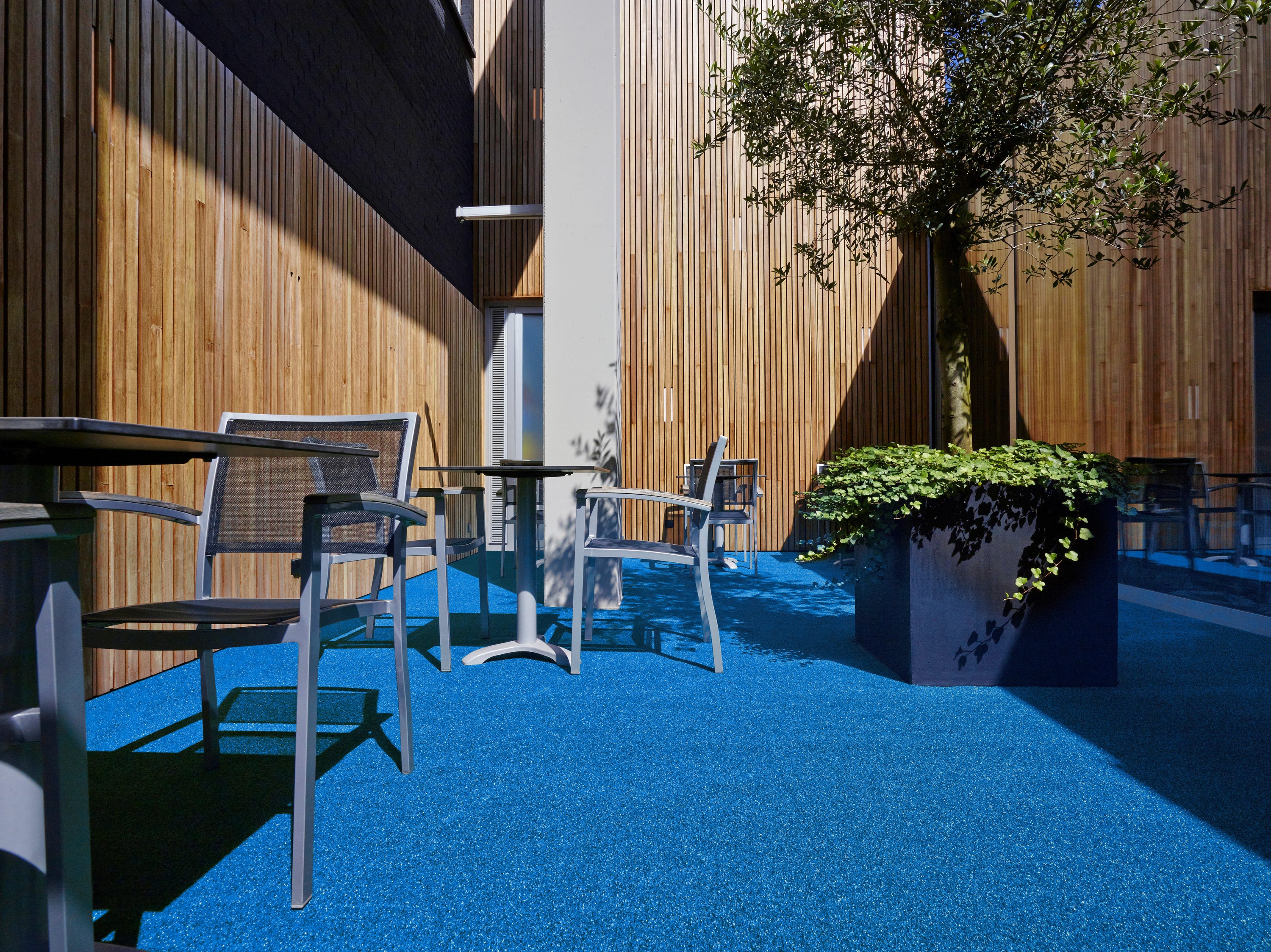 Sztuczna trawa Spring niebieska, 1,33 x 4 m