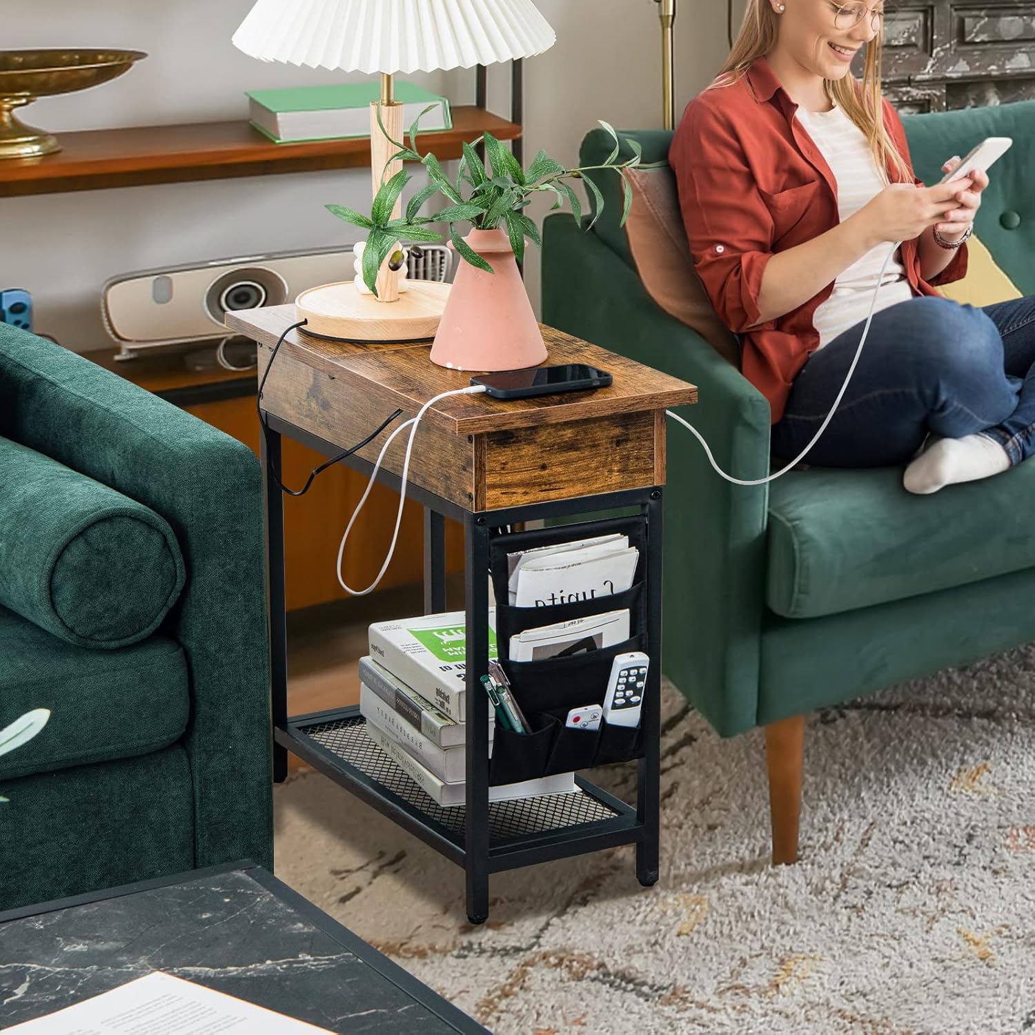 SOOWERY Set Di 2 Tavolini Con Stazione Di Ricarica USB E Prese - Comodini Con Ripiano, Marrone Rustico - 4