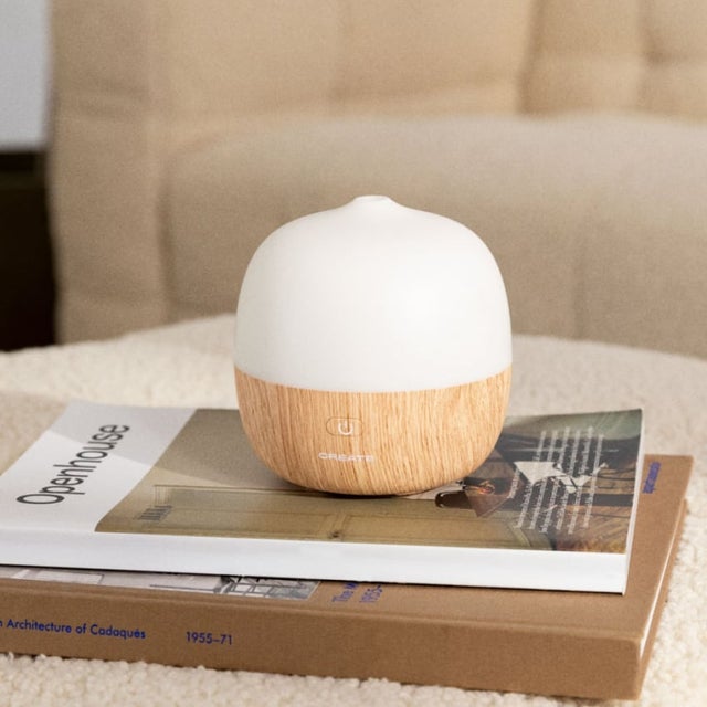 CREATE - AROMA STUDIO - Difusor de aromas, humidificador y lámpara de luces LED