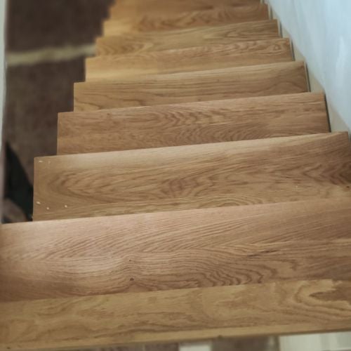 Marche d'escalier en bois de chêne 30x320x1200 mm - 2