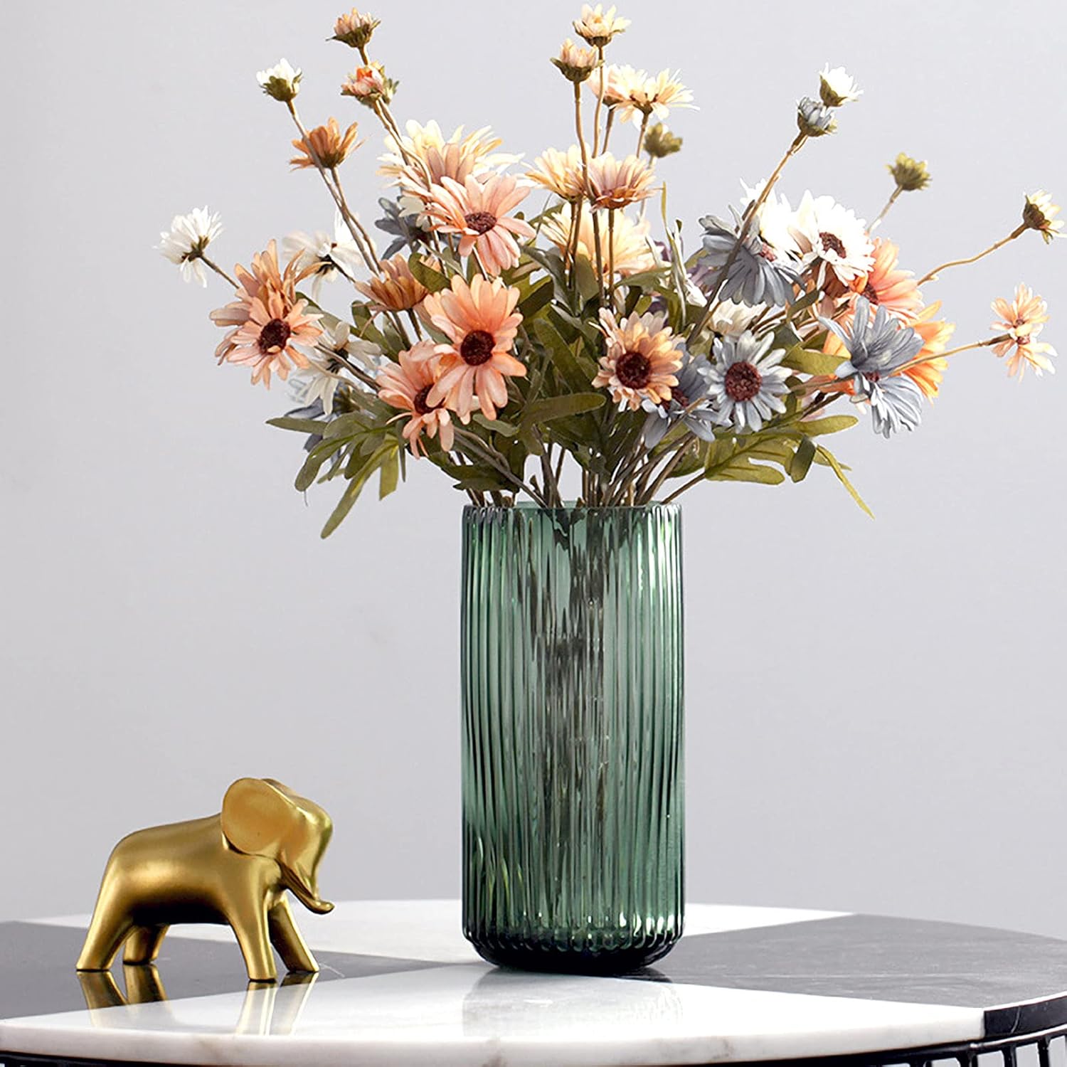 Vaso In Vetro Trasparente Da 22 Cm, Elegante E Versatile, Perfetto Per Fiori Freschi O Secchi. Ideale Per Decorare Casa, Ufficio, Scrivania O Come Centrotavola. Fatto A Mano, Con Misure: H 22 Cm, Base 9,5 Cm, Apertura 6,5 Cm.