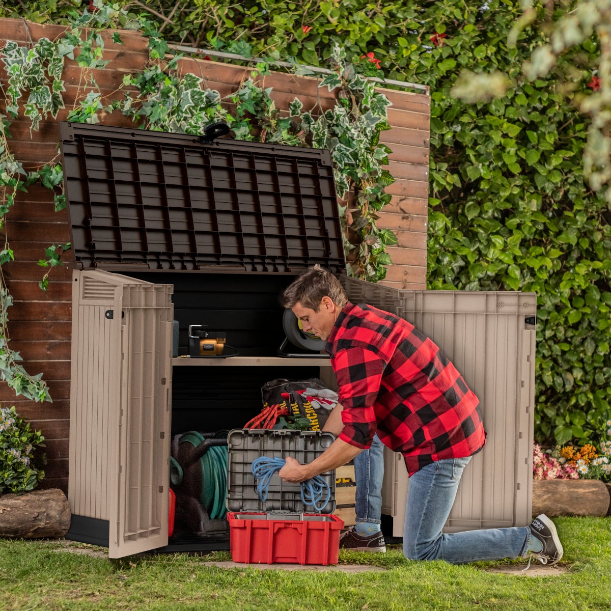 Coffre de jardin Keter Store-It-Out Midi - Beige - 880 L avec fond 132 x 71,5 x 113,5 cm - Keter - 9