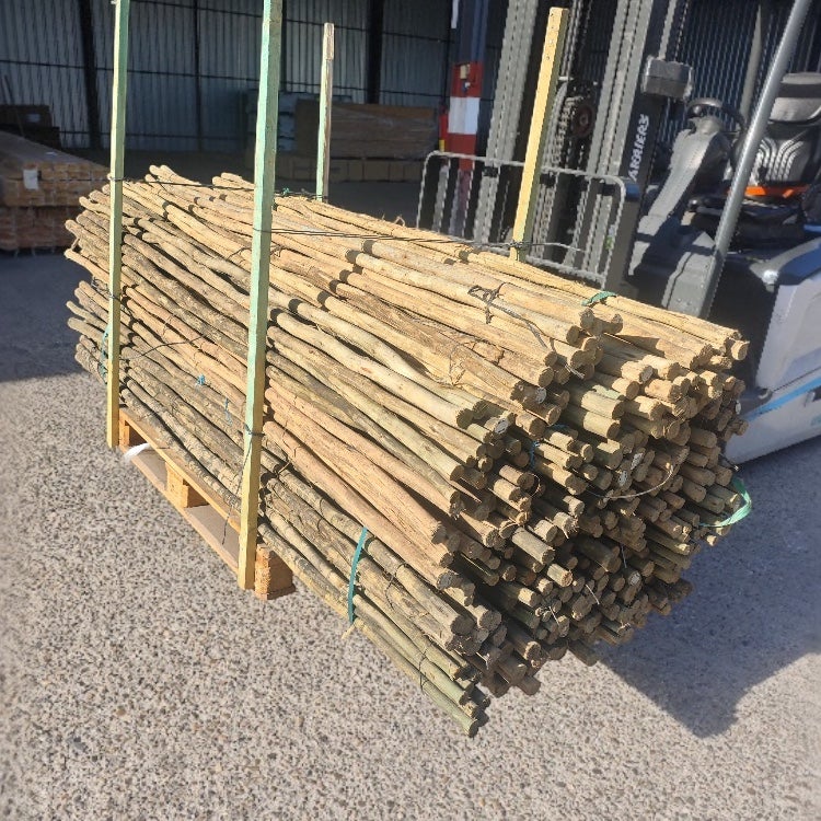 Confezione da 20 bastoncini di eucalipto trattato ø 2-4 cm x 2,40 m - 8