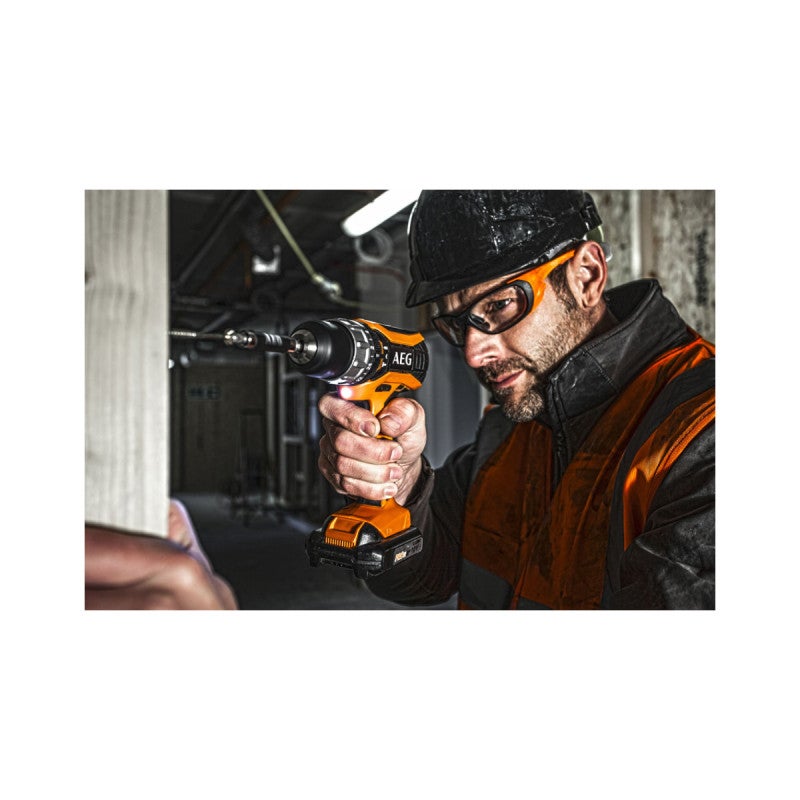 Perceuse à percussion AEG 12V tradesman Gen III BSB12G3LI-202C - 2 batterie 2,0Ah - 1 chargeur - 2