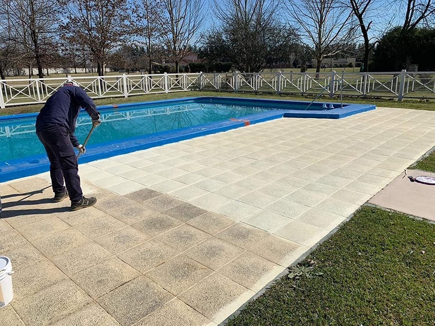 RENOVATEC MARGELLE de Tecno Prodist - Peinture margelles piscine et pierre de couronnement - Antidérapante - Haute résistance - Blanc sable - 11 Kg - 2